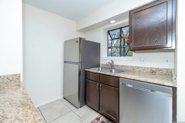 13018 Heimer Rd Apt 917, San Antonio, TX 78216
