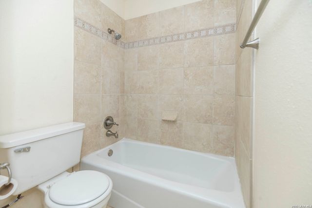 13018 Heimer Rd Apt 917, San Antonio, TX 78216