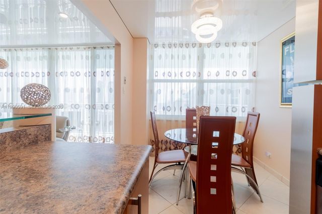 301 174 2417, Sunny Isles Beach, FL 33160