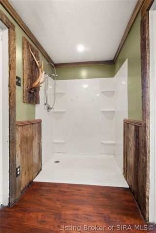 4533 State Rd 64, Taswell, IN 47175
