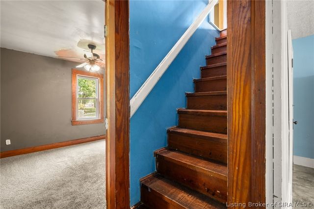 4533 State Rd 64, Taswell, IN 47175