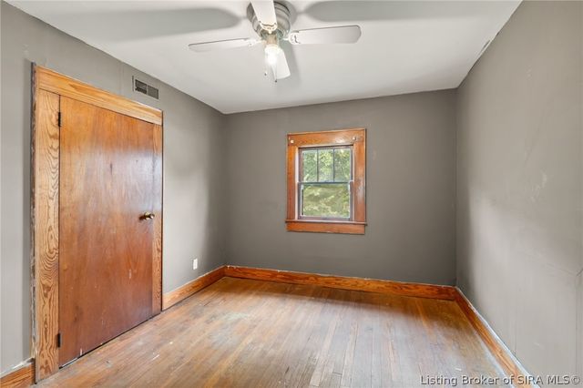 4533 State Rd 64, Taswell, IN 47175