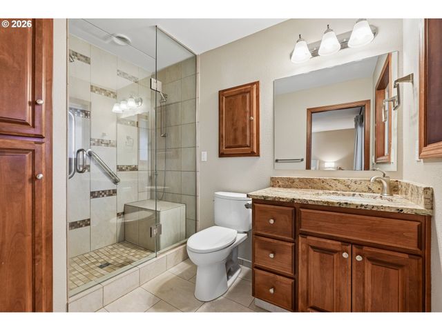 11255 Sw TIMBERLINE Dr, Beaverton, OR 97008