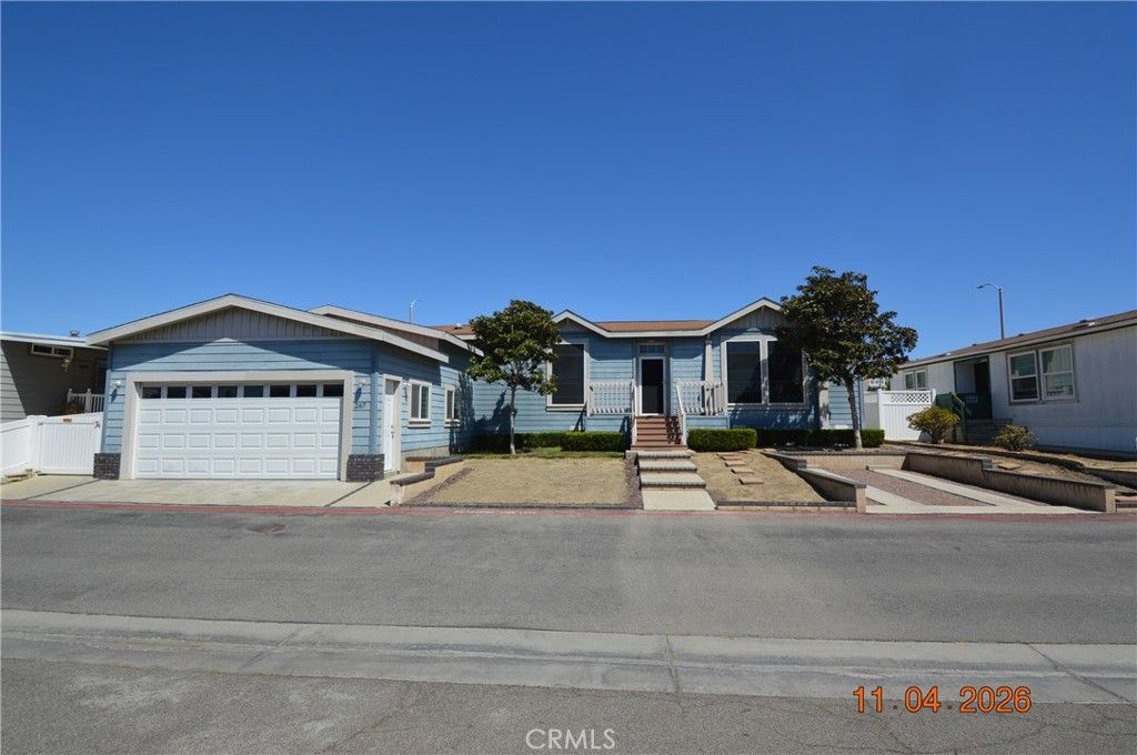 20701 Beach, Huntington Beach, CA 92648 — exterior