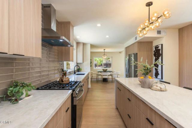 19713 Romar Street, Chatsworth, CA 91311