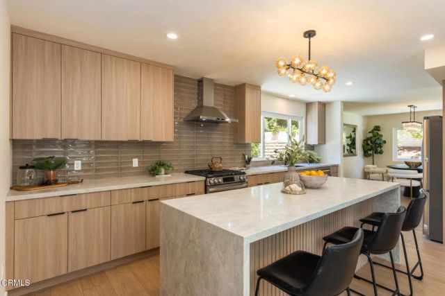 19713 Romar Street, Chatsworth, CA 91311