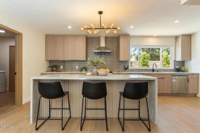 19713 Romar Street, Chatsworth, CA 91311