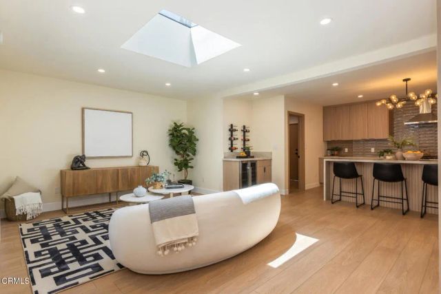 19713 Romar Street, Chatsworth, CA 91311