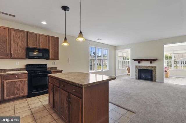 78 LARKSPUR LN, Smyrna, DE 19977