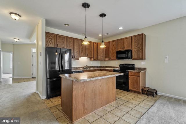 78 LARKSPUR LN, Smyrna, DE 19977