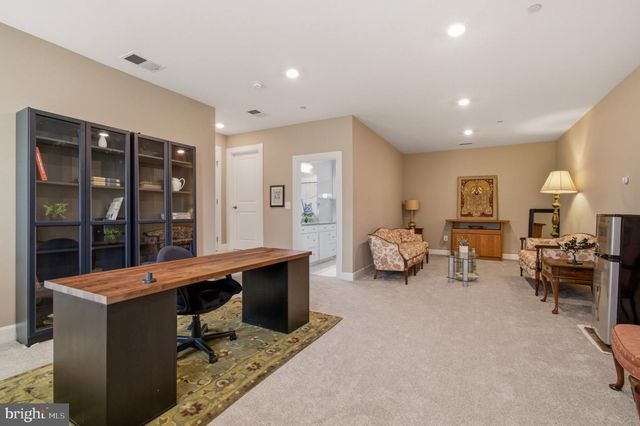2736 VARDON LN, Ellicott City, MD 21042
