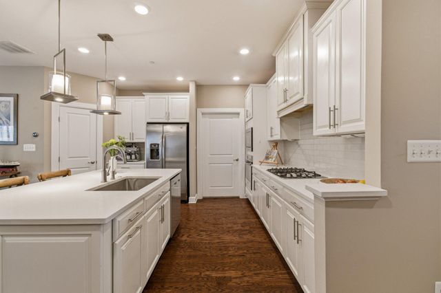 2736 VARDON LN, Ellicott City, MD 21042