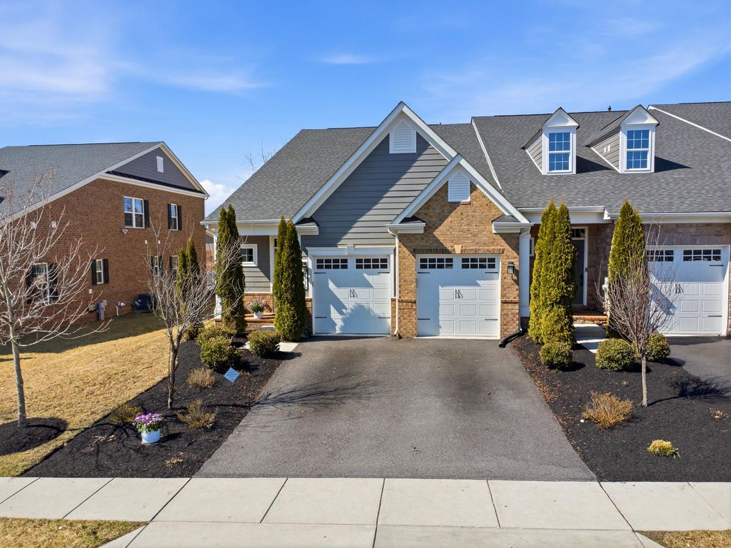 2736 VARDON LN, Ellicott City, MD 21042