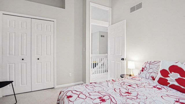 5692 Versailles Avenue, Ann Arbor, MI 48103