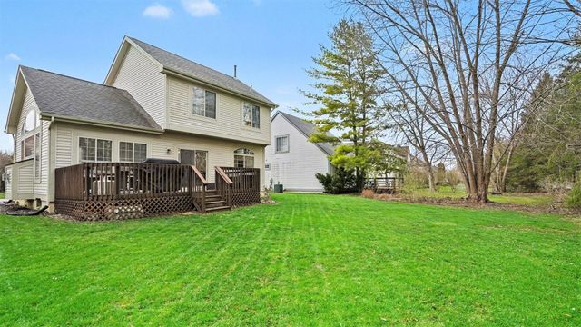 5692 Versailles Avenue, Ann Arbor, MI 48103
