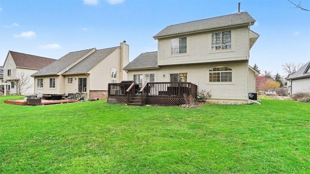 5692 Versailles Avenue, Ann Arbor, MI 48103