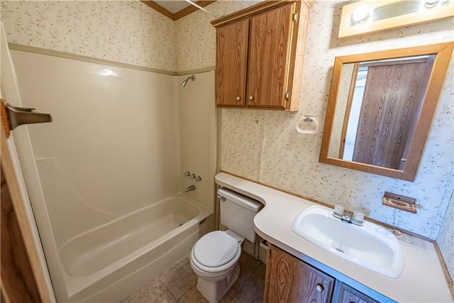 2315 E Leroy Avenue, Kingman, AZ 86409