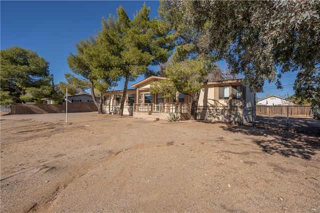 2315 E Leroy Avenue, Kingman, AZ 86409
