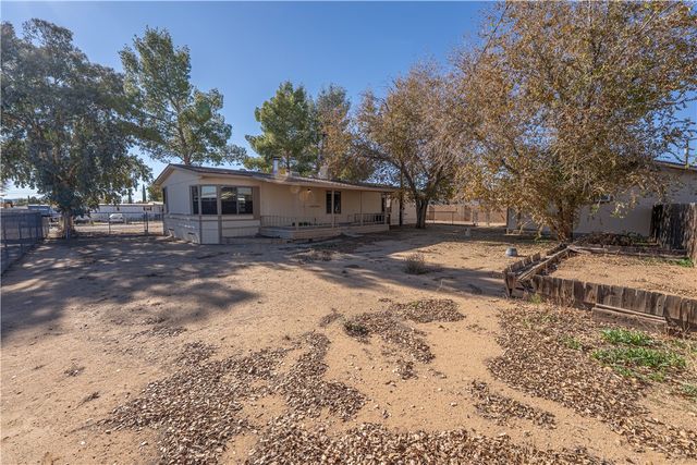 2315 E Leroy Avenue, Kingman, AZ 86409