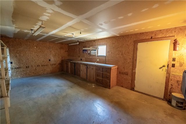 2315 E Leroy Avenue, Kingman, AZ 86409