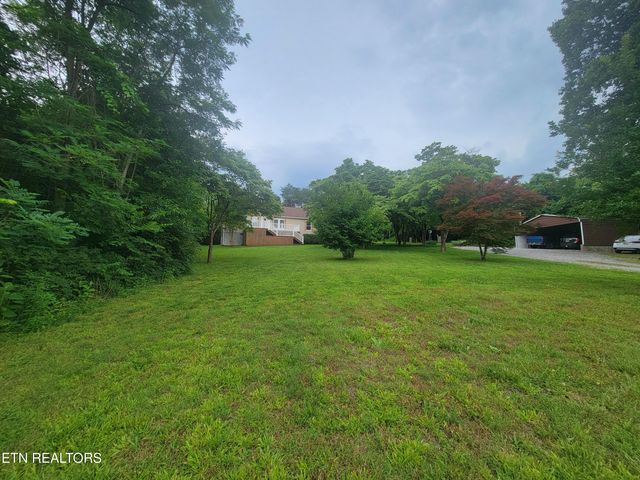 6002 Janeway Rd, Maryville, TN 37801