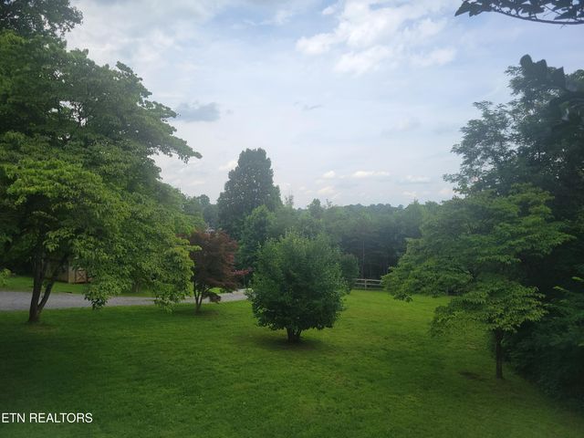 6002 Janeway Rd, Maryville, TN 37801