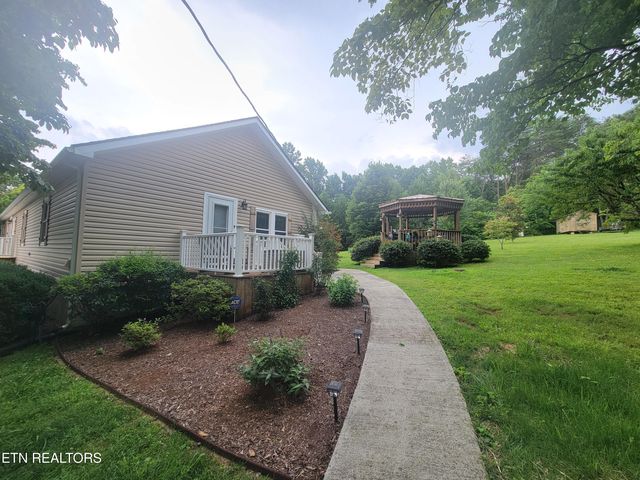 6002 Janeway Rd, Maryville, TN 37801