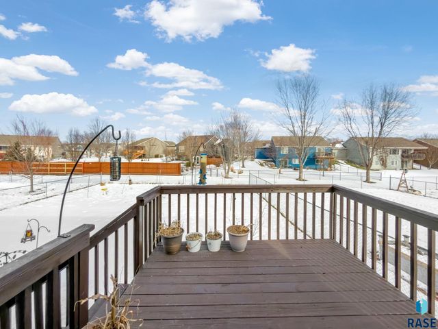 7420 W Luke Dr Drive, Sioux Falls, SD 57106