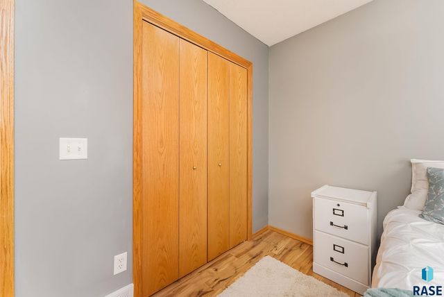 7420 W Luke Dr Drive, Sioux Falls, SD 57106