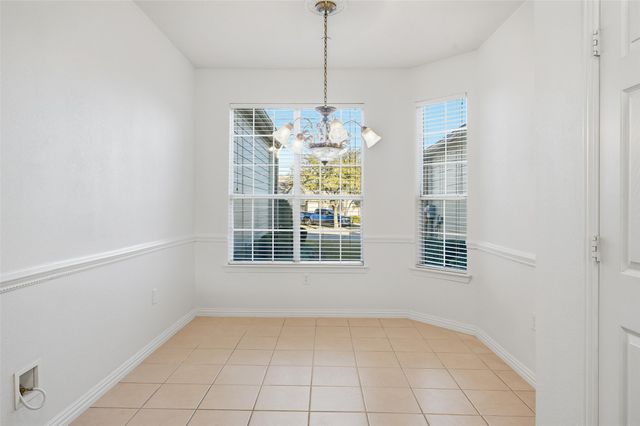 252 Heritage Hill Drive, Lewisville, TX 75067