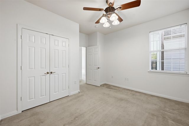 252 Heritage Hill Drive, Lewisville, TX 75067