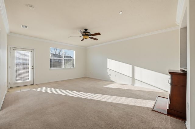 252 Heritage Hill Drive, Lewisville, TX 75067