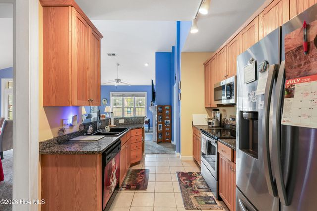 160 Bentgreen Drive, Leland, NC 28451