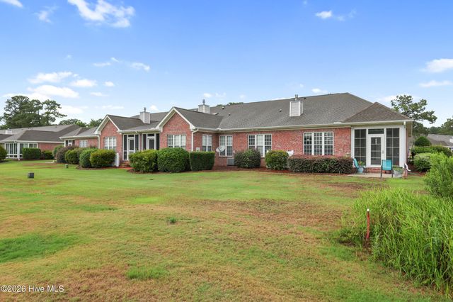 160 Bentgreen Drive, Leland, NC 28451