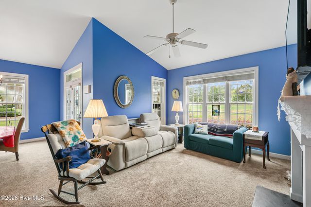 160 Bentgreen Drive, Leland, NC 28451