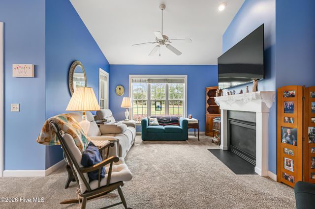 160 Bentgreen Drive, Leland, NC 28451