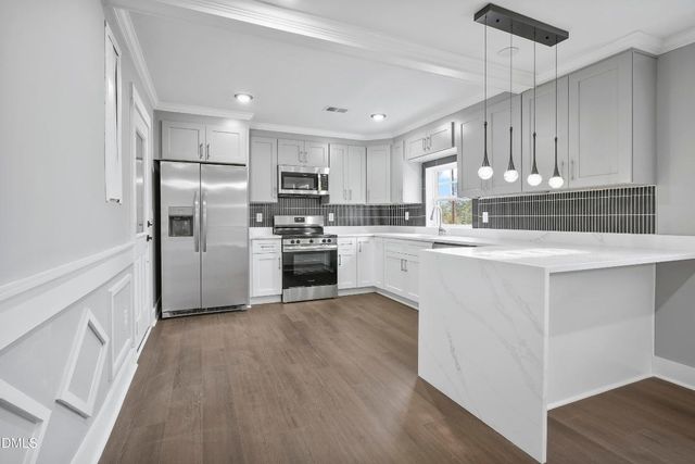 100 Blyther Street, Aberdeen, NC 28315