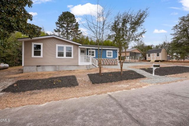 100 Blyther Street, Aberdeen, NC 28315