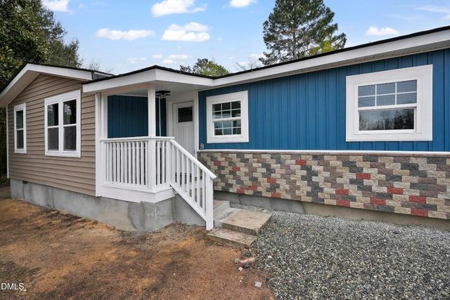 100 Blyther Street, Aberdeen, NC 28315