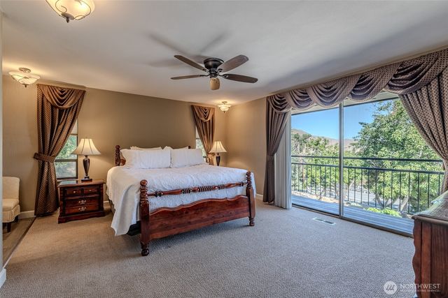 1701 Skyline Drive, Wenatchee, WA 98801