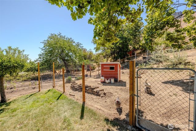 1701 Skyline Drive, Wenatchee, WA 98801