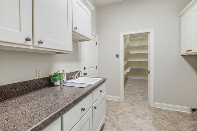 4819 Williams Creek DR, College Station, TX 77845