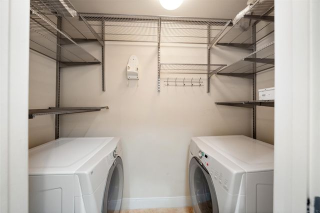 1419 Montrose Boulevard 202, Houston, TX 77019