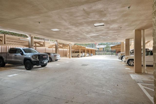 1419 Montrose Boulevard 202, Houston, TX 77019