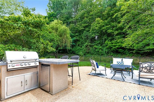 110 Manakin Parke Dr, Manakin Sabot, VA 23103