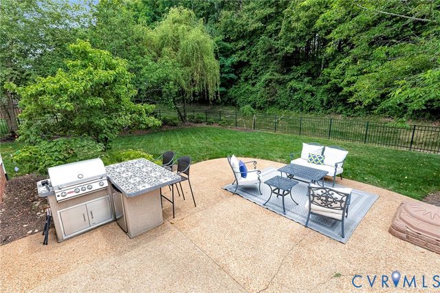 110 Manakin Parke Dr, Manakin Sabot, VA 23103