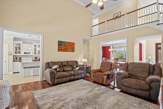 411 Amanda Way, Rocky Face, GA 30740
