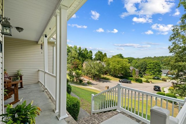 411 Amanda Way, Rocky Face, GA 30740