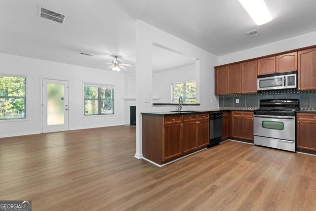 1303 Harbins Ridge Drive, Norcross, GA 30093