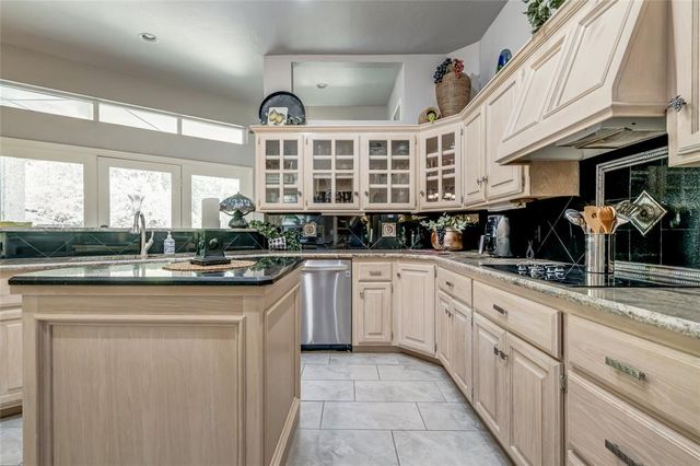 1216 Teeside Boulevard, Edmond, OK 73034